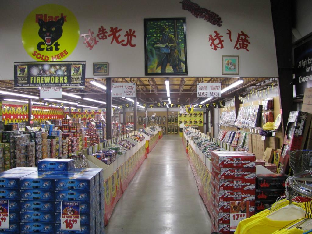 Black Market Fireworks - Joplin MO 64804 | 417-627-0555 - Stores Open On Thanksgiving In Joplin Mo